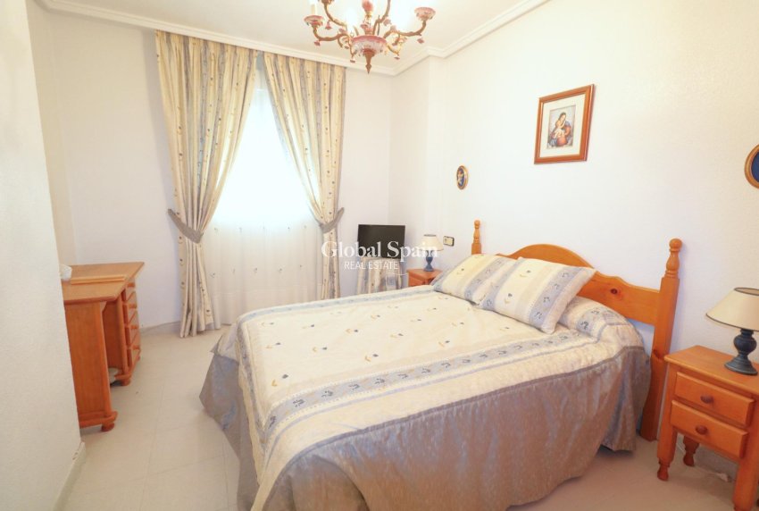 Venta - APARTAMENTO -
TORREVIEJA - Acequion