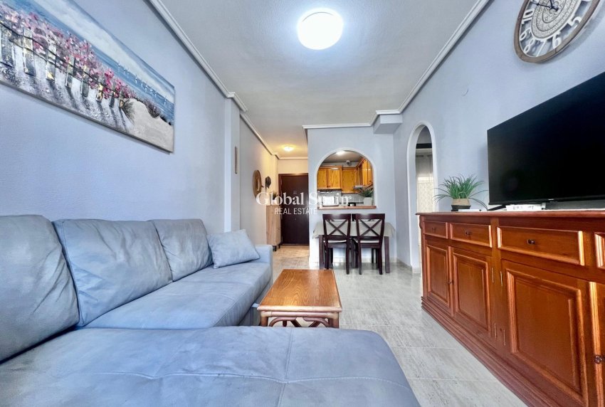 Venta - APARTAMENTO -
TORREVIEJA - Acequion