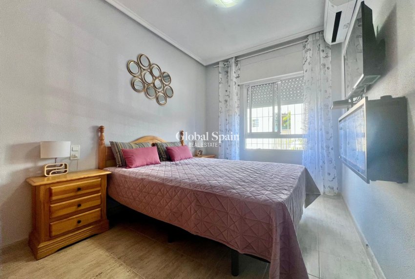 Venta - APARTAMENTO -
TORREVIEJA - Acequion