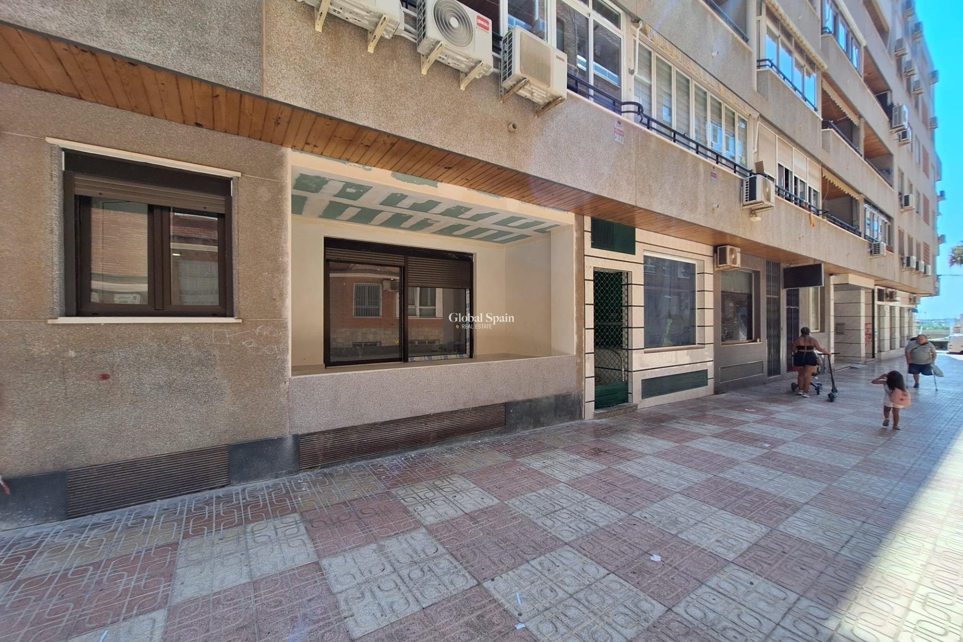 Venta - APARTAMENTO -
TORREVIEJA - Acequion