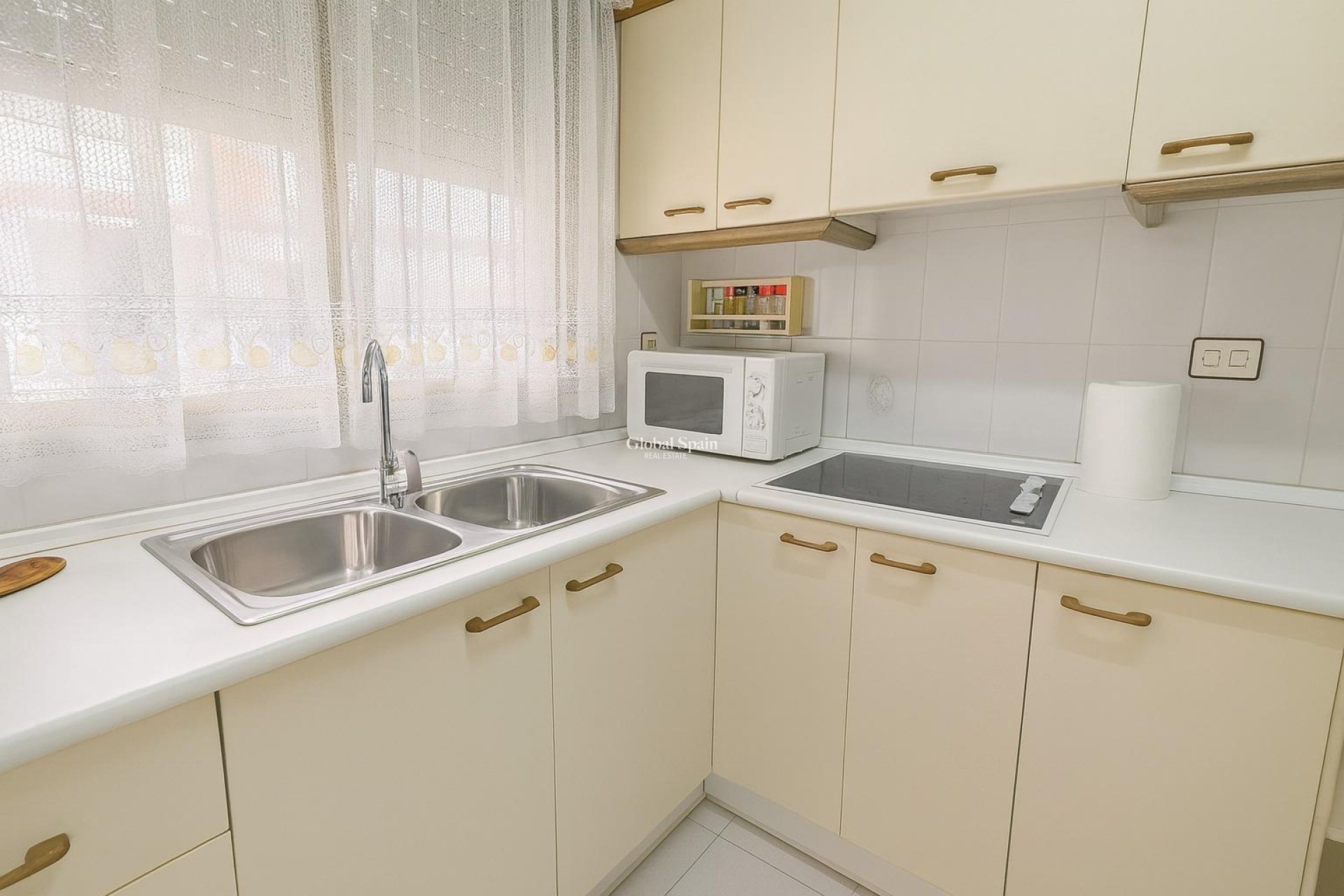 Venta - APARTAMENTO -
TORREVIEJA - Acequion