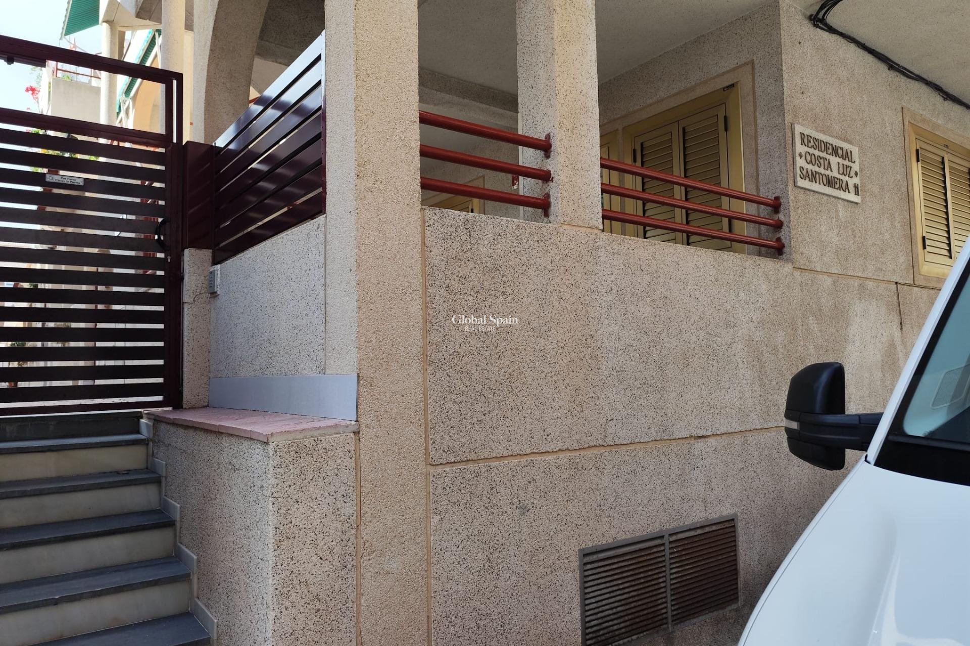 Venta - APARTAMENTO -
TORREVIEJA - Acequion