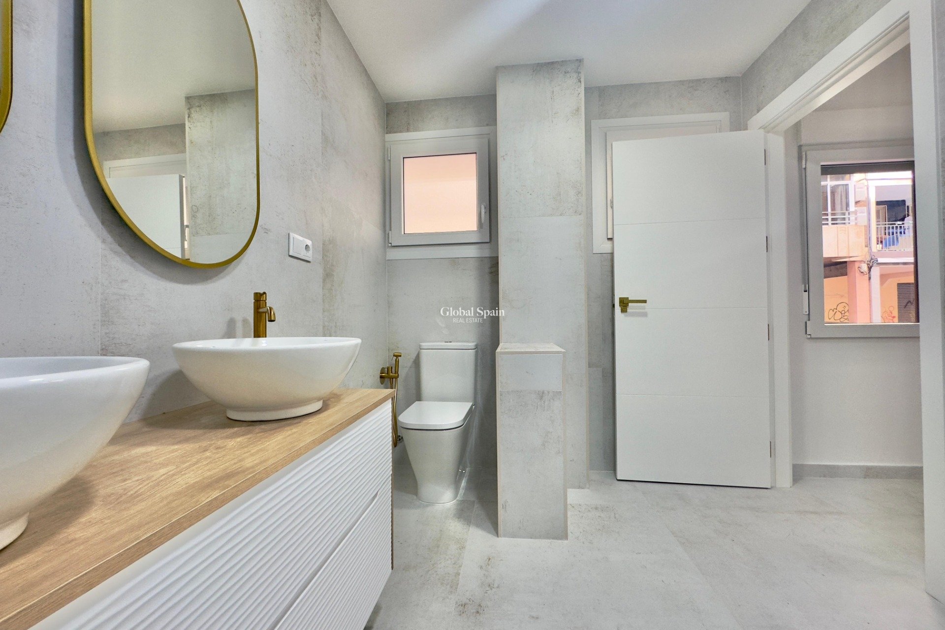 Venta - APARTAMENTO -
TORREVIEJA - Acequion