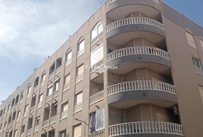 Venta - APARTAMENTO -
TORREVIEJA - Acequion