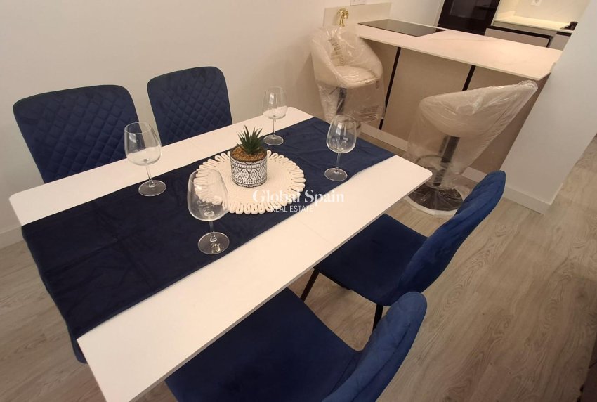 Venta - APARTAMENTO -
TORREVIEJA - Acequion