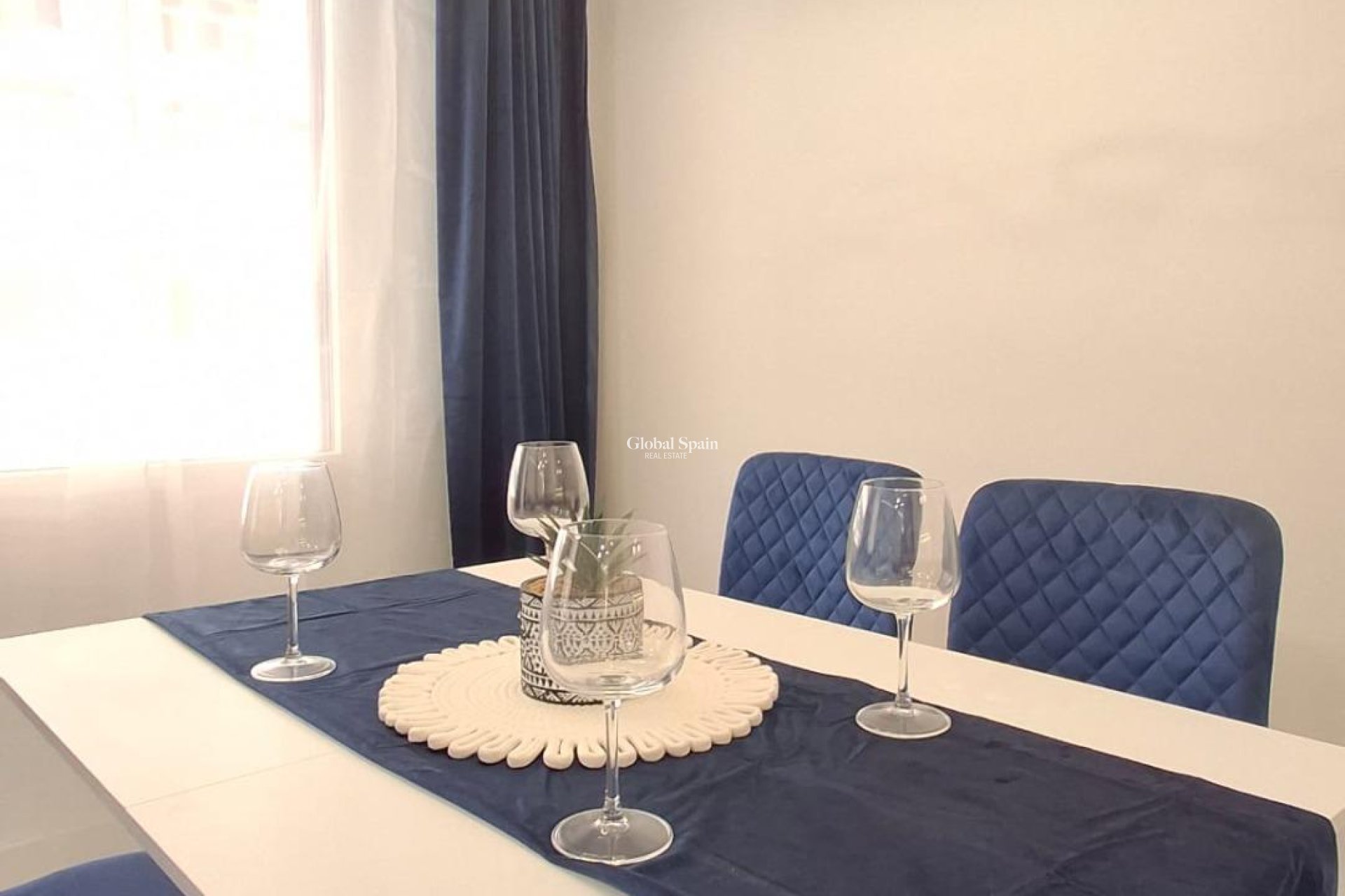 Venta - APARTAMENTO -
TORREVIEJA - Acequion
