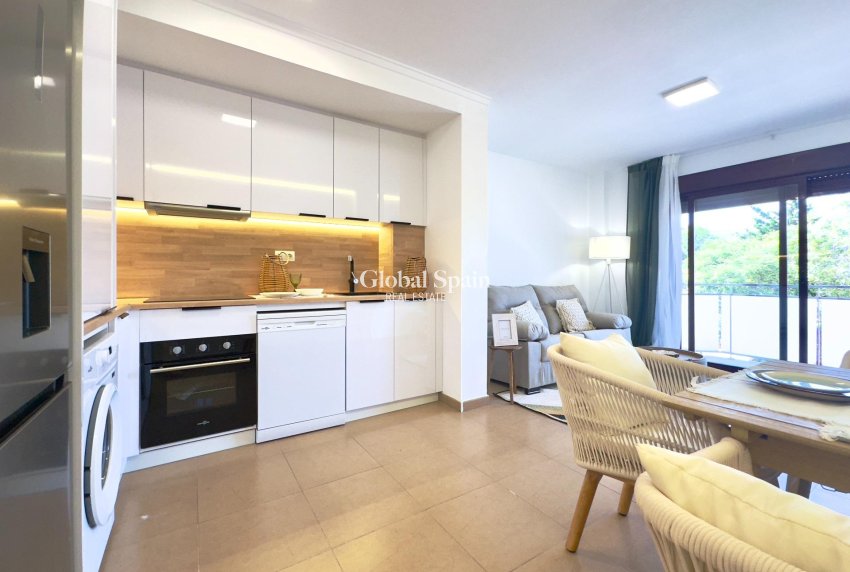 Venta - APARTAMENTO -
TORREVIEJA - Acequion