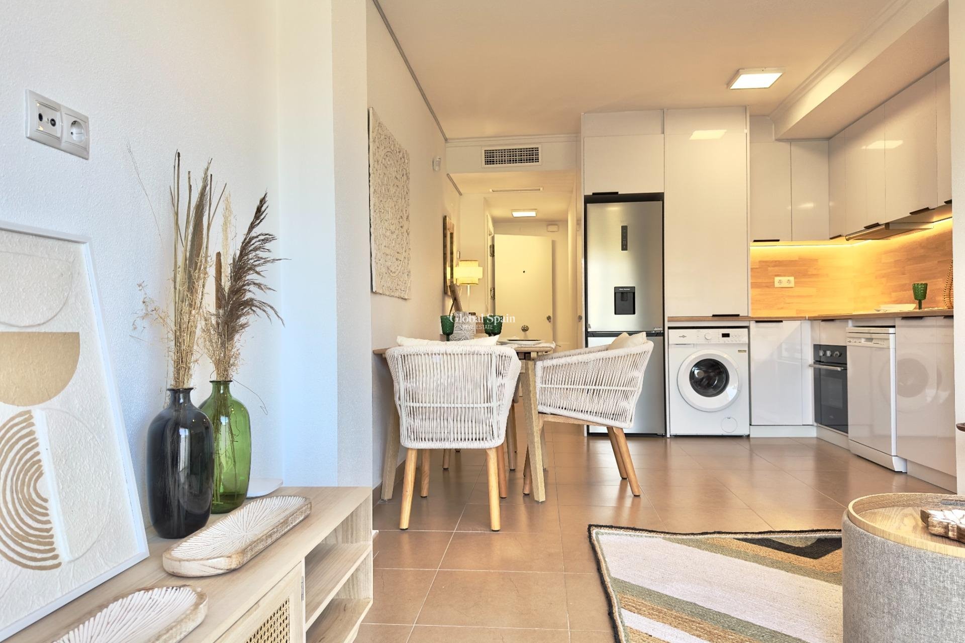 Venta - APARTAMENTO -
TORREVIEJA - Acequion