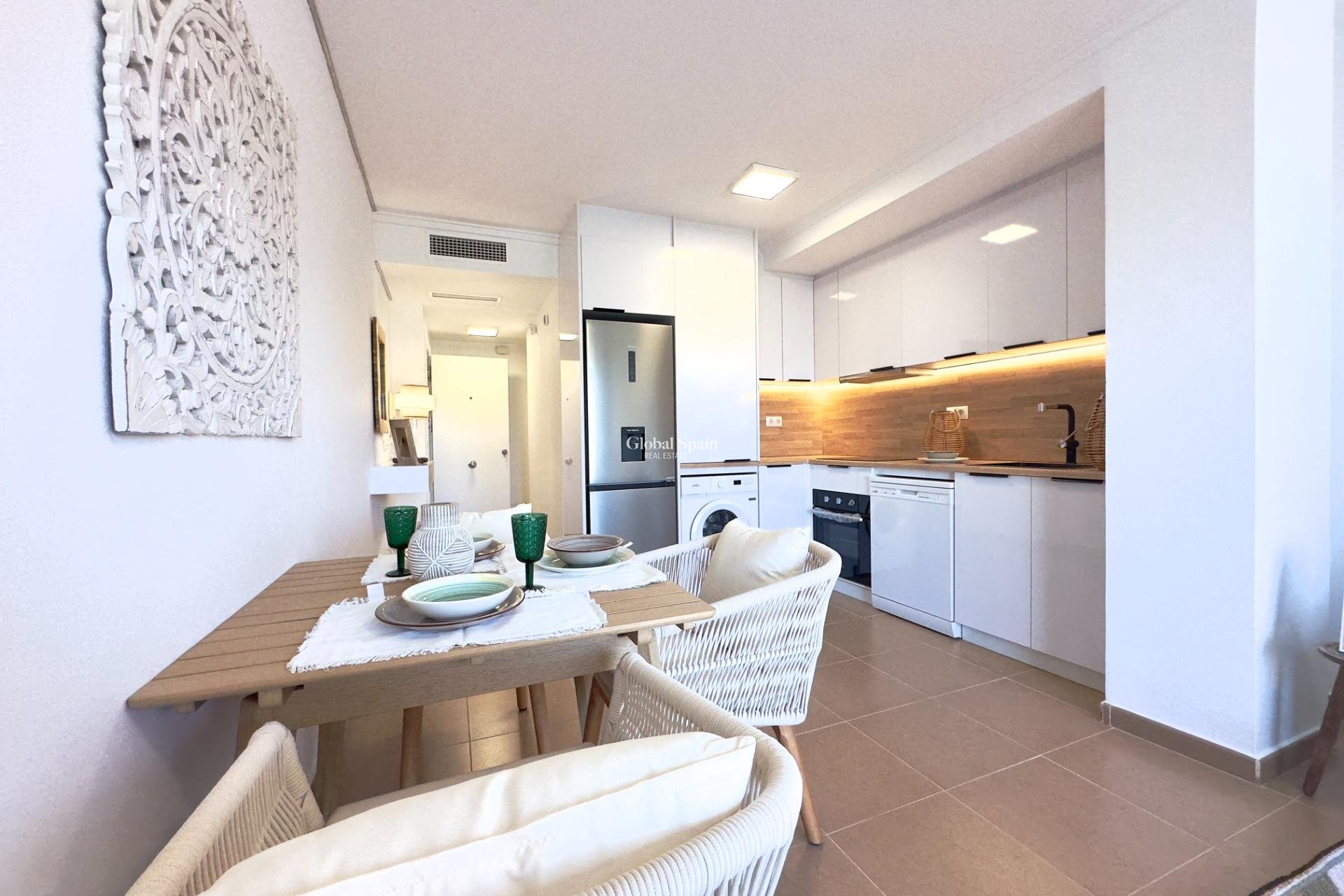 Venta - APARTAMENTO -
TORREVIEJA - Acequion