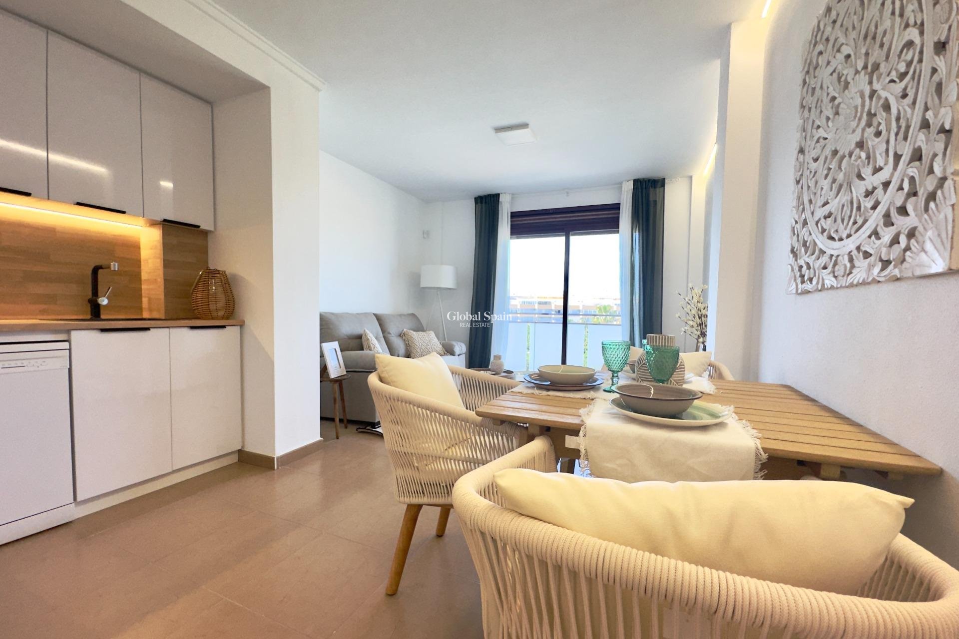 Venta - APARTAMENTO -
TORREVIEJA - Acequion