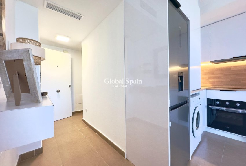 Venta - APARTAMENTO -
TORREVIEJA - Acequion