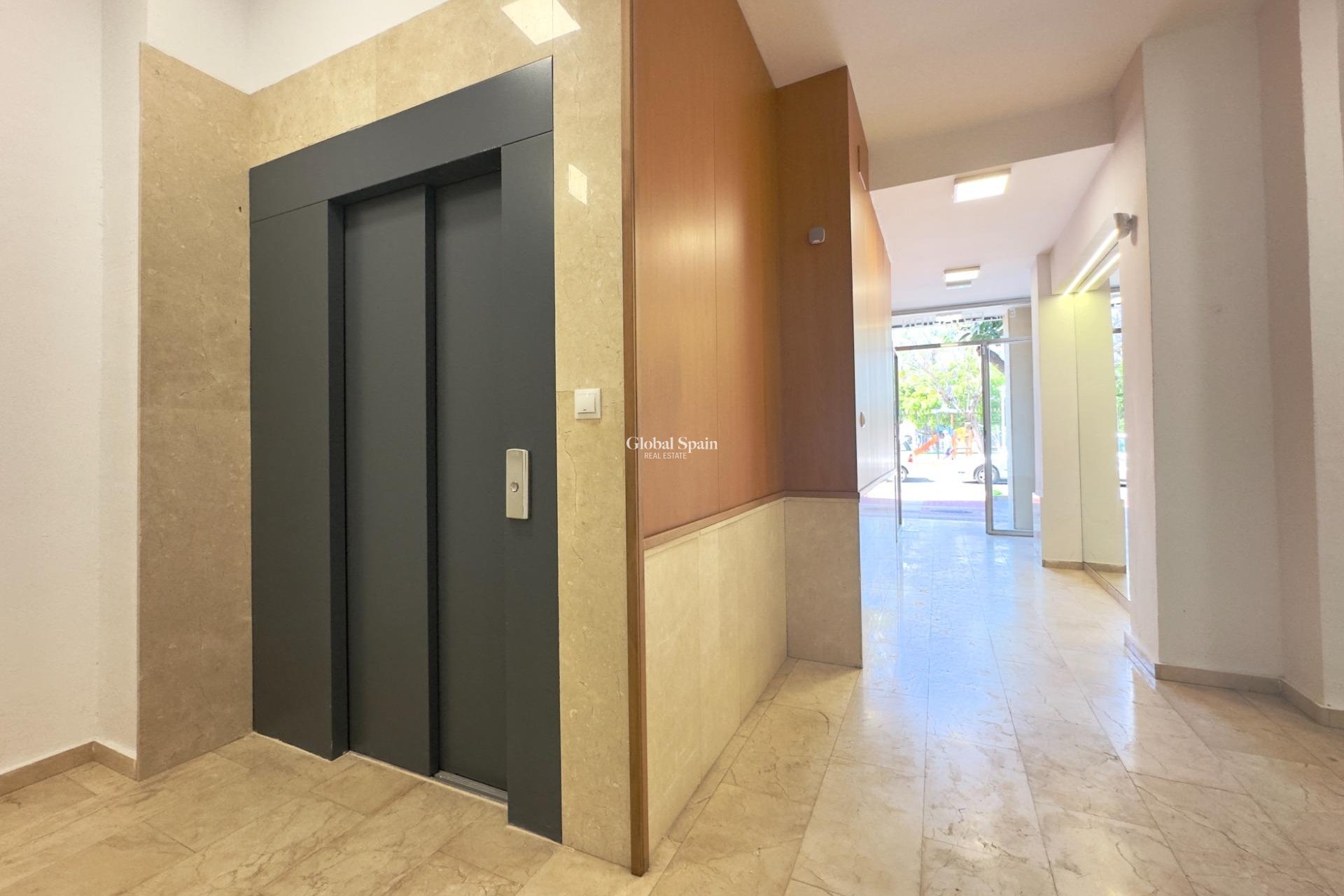 Venta - APARTAMENTO -
TORREVIEJA - Acequion