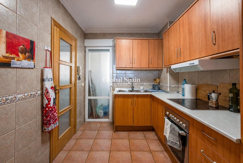 Venta - APARTAMENTO -
TORREVIEJA - Acequion