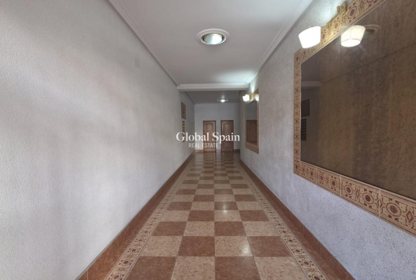 Venta - APARTAMENTO -
TORREVIEJA - Acequion