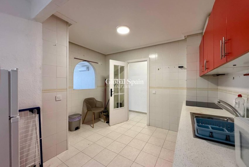 Venta - APARTAMENTO -
TORREVIEJA - Acequion