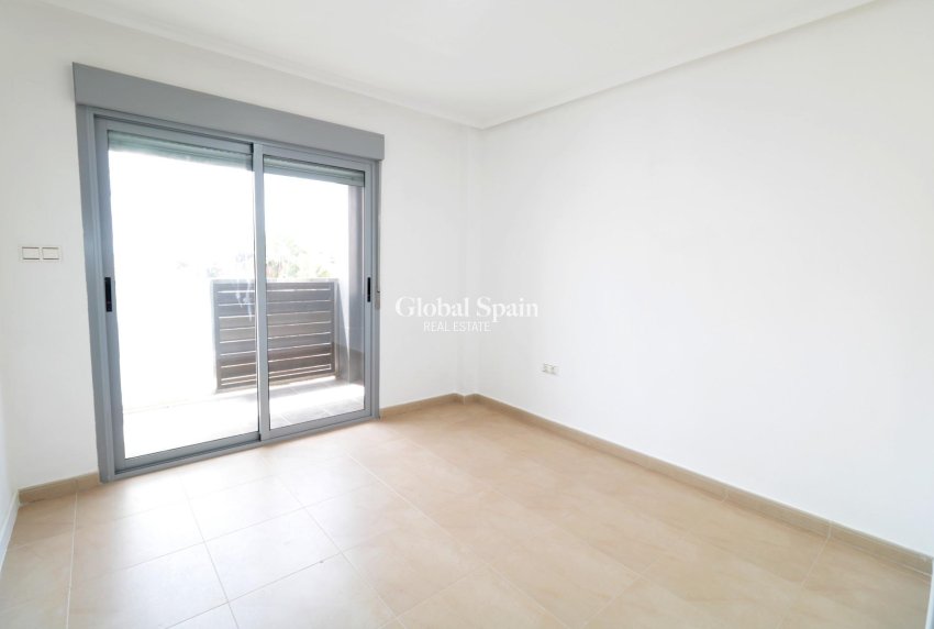 Venta - APARTAMENTO -
TORREVIEJA - Acequion