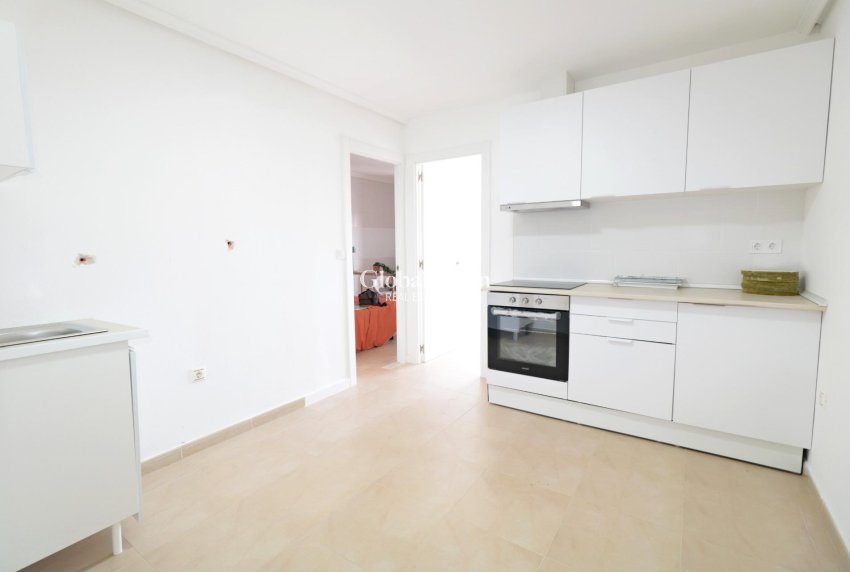 Venta - APARTAMENTO -
TORREVIEJA - Acequion