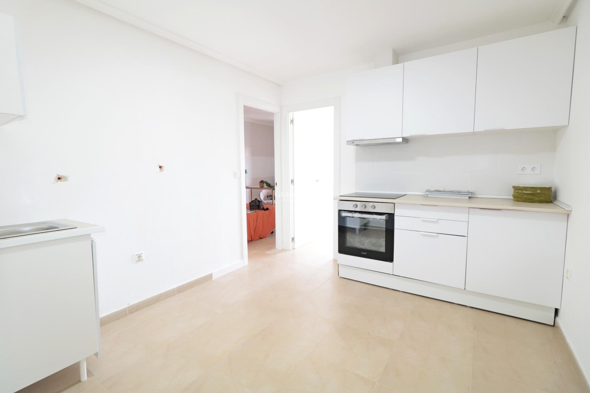Venta - APARTAMENTO -
TORREVIEJA - Acequion
