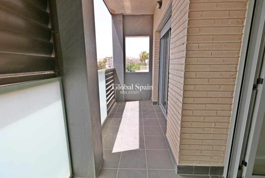Venta - APARTAMENTO -
TORREVIEJA - Acequion