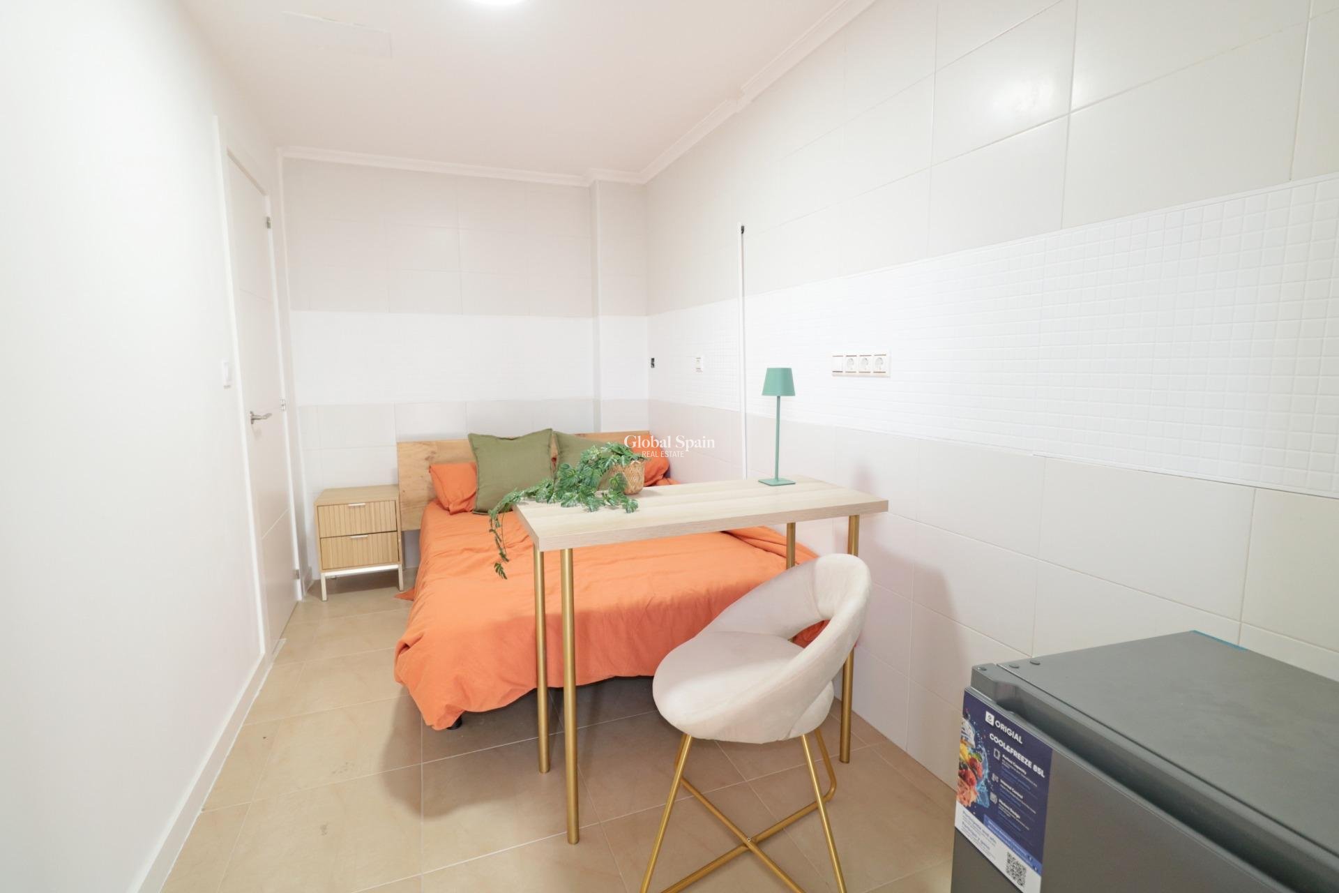 Venta - APARTAMENTO -
TORREVIEJA - Acequion
