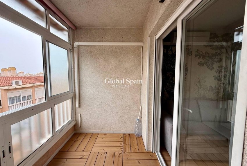 Venta - APARTAMENTO -
TORREVIEJA - Acequion