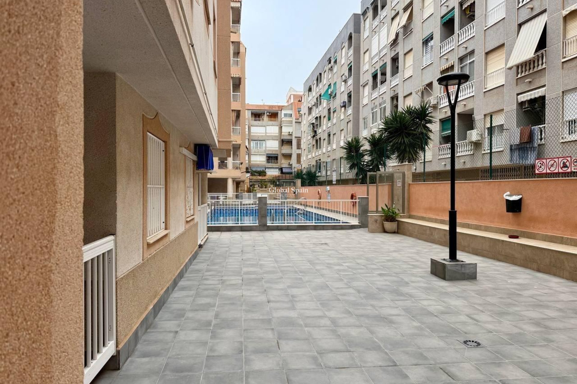 Venta - APARTAMENTO -
TORREVIEJA - Acequion