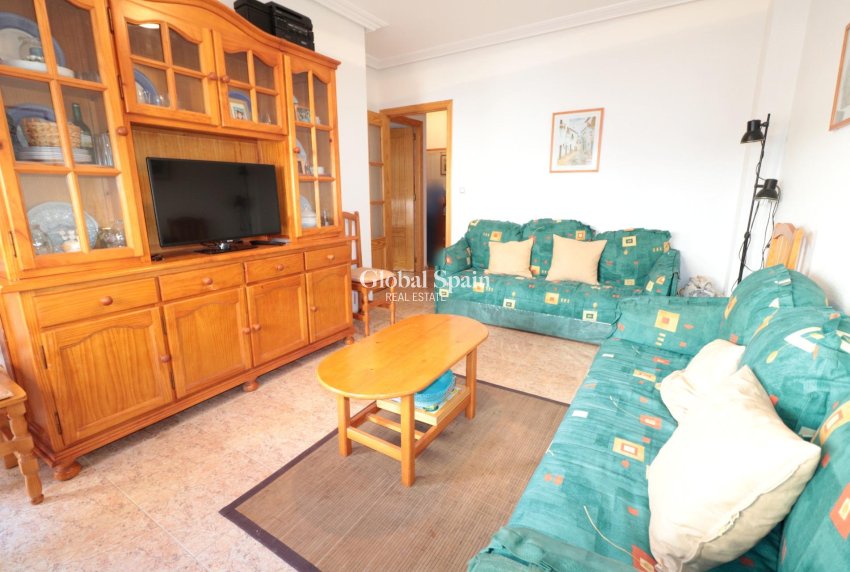 Venta - APARTAMENTO -
TORREVIEJA - Acequion