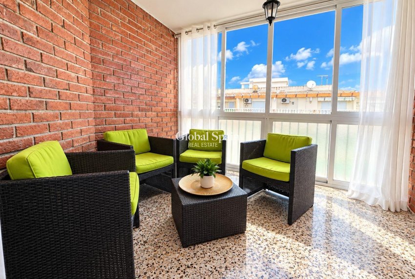 Venta - APARTAMENTO -
TORREVIEJA - Acequion