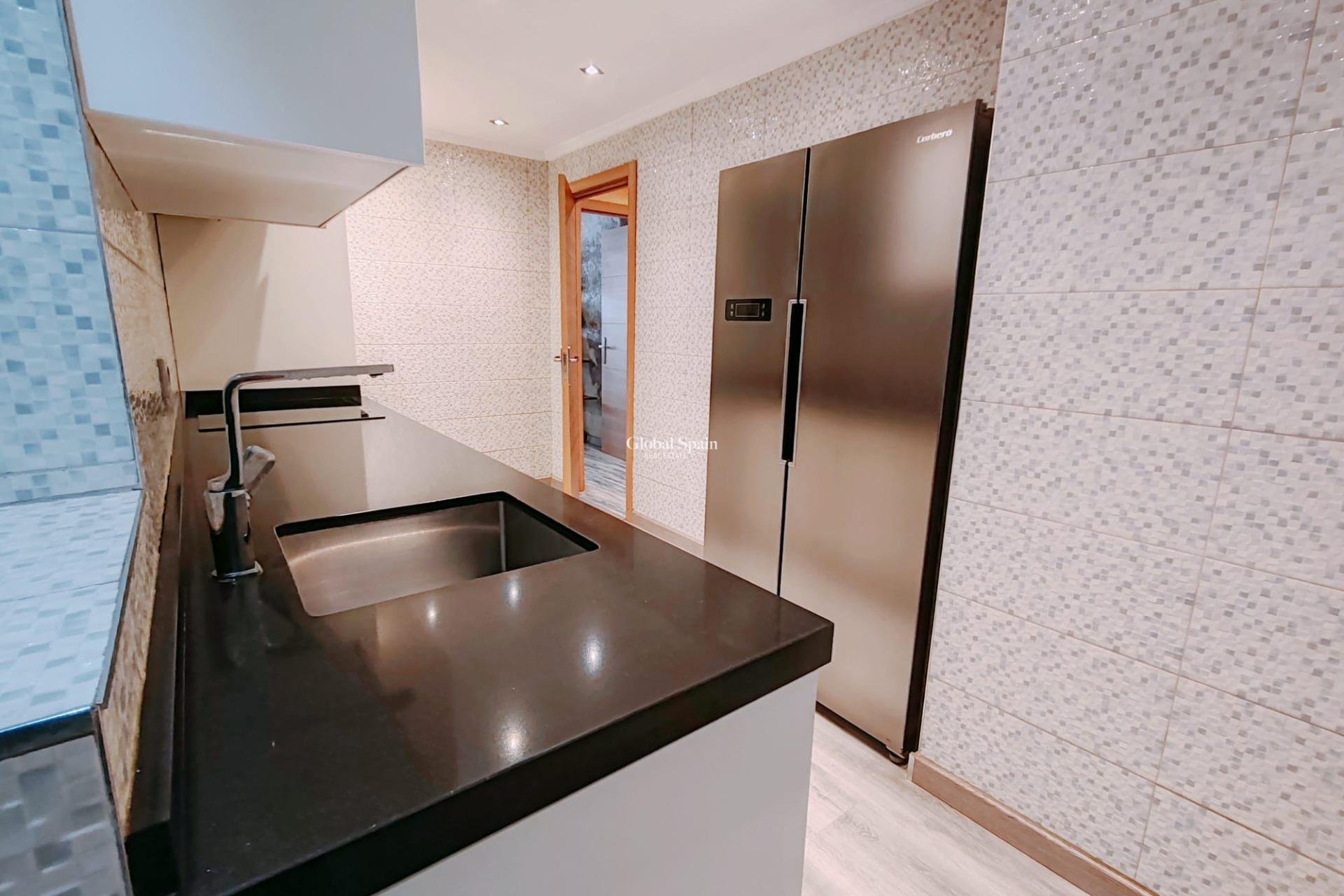 Venta - APARTAMENTO -
TORREVIEJA - Acequion