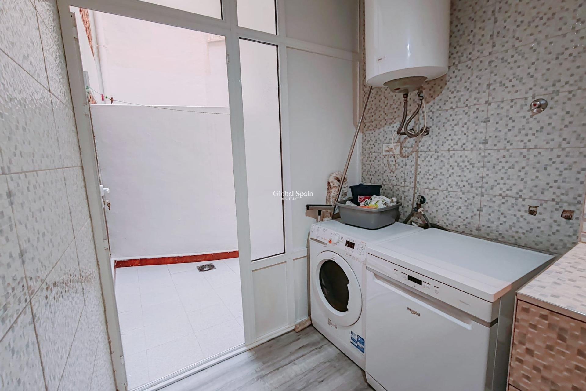Venta - APARTAMENTO -
TORREVIEJA - Acequion