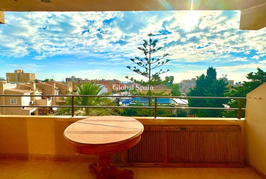 Venta - APARTAMENTO -
TORREVIEJA - Aguas Nuevas