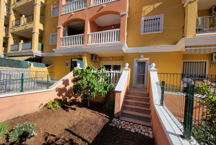 Venta - APARTAMENTO -
TORREVIEJA - Aguas Nuevas