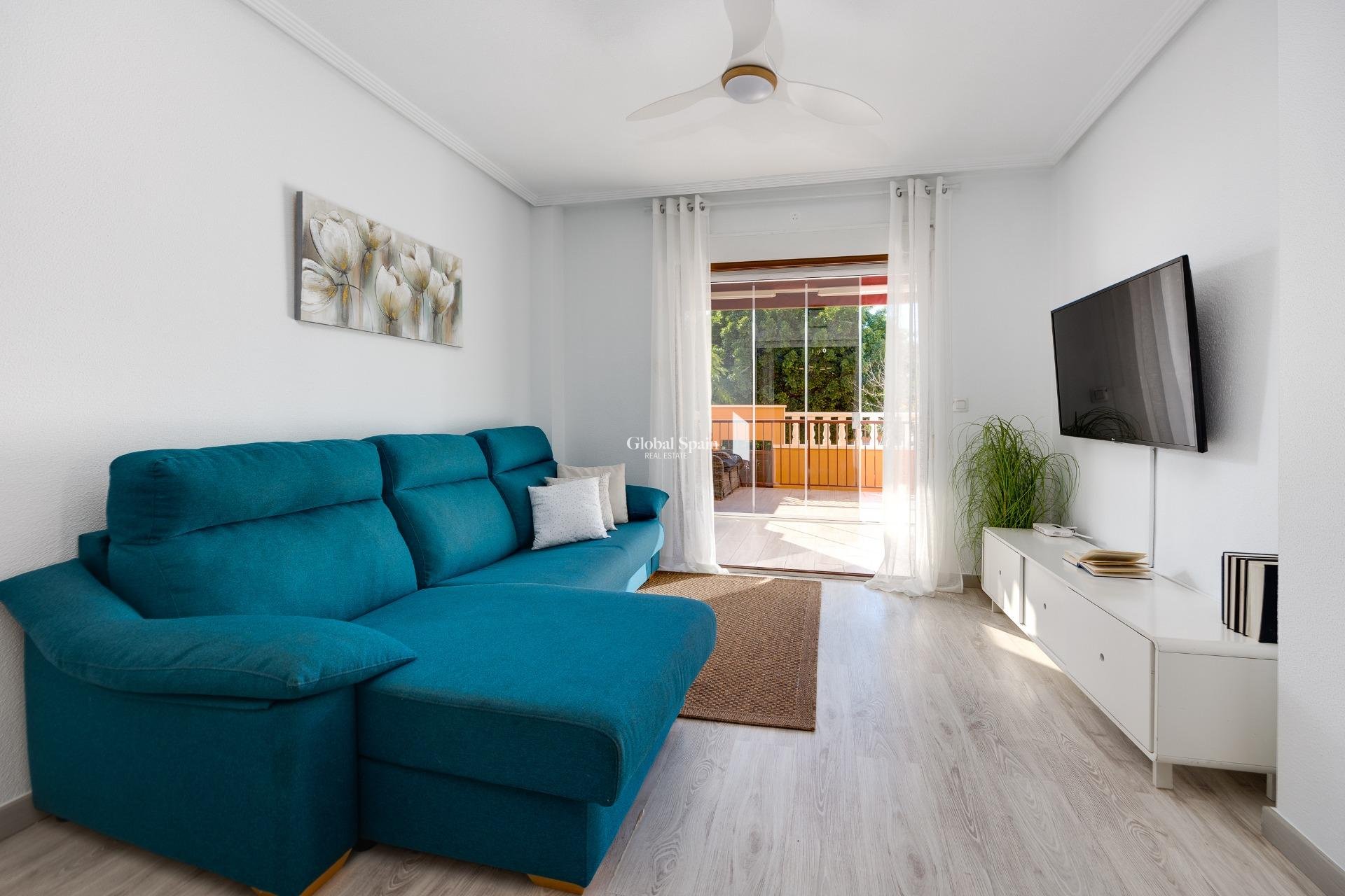 Venta - APARTAMENTO -
TORREVIEJA - Aguas Nuevas