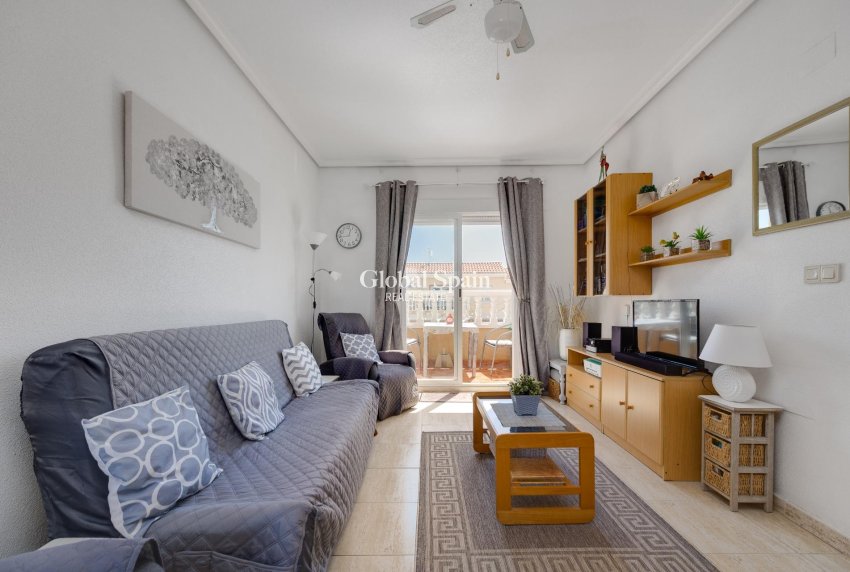 Venta - APARTAMENTO -
TORREVIEJA - Aguas Nuevas