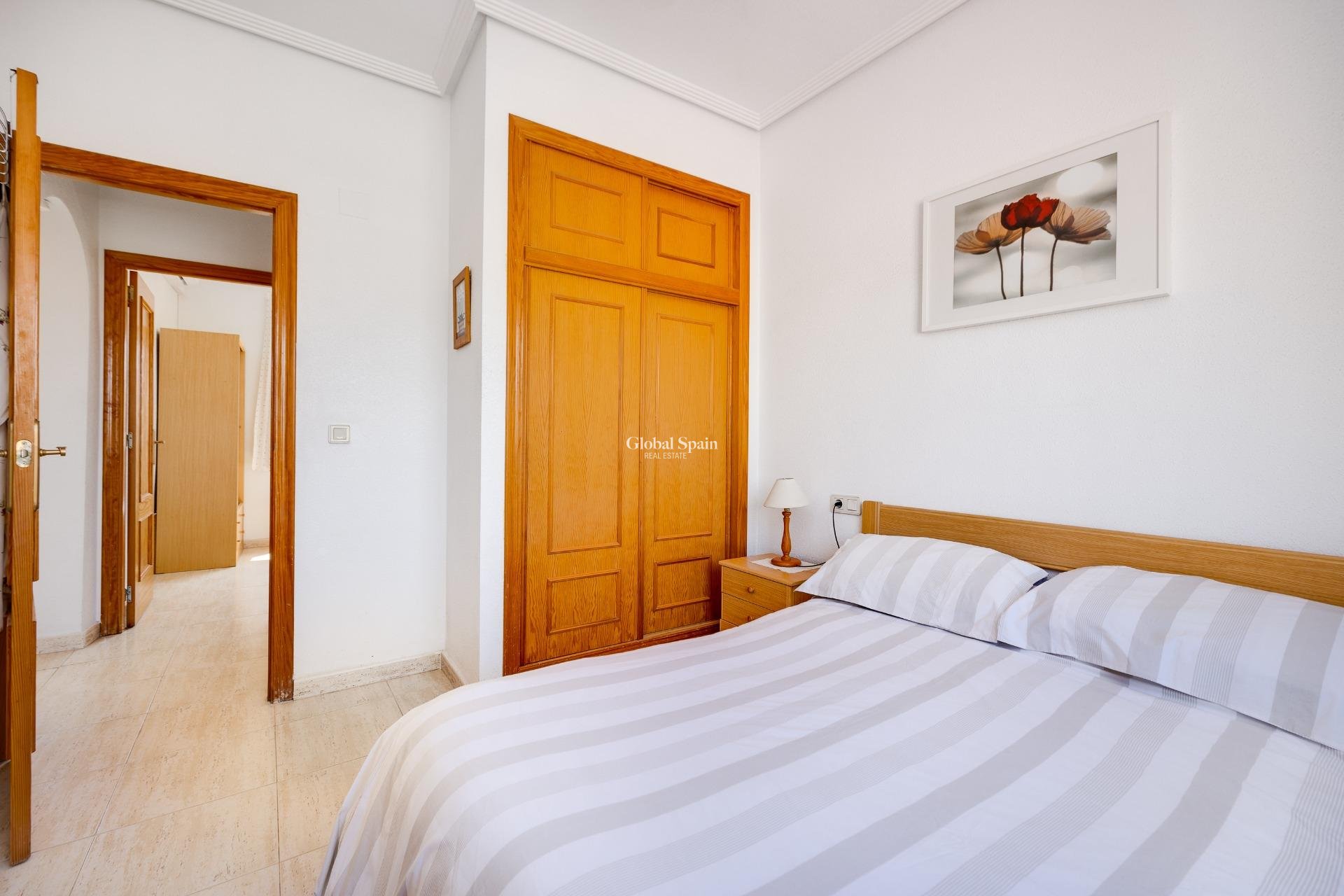 Venta - APARTAMENTO -
TORREVIEJA - Aguas Nuevas