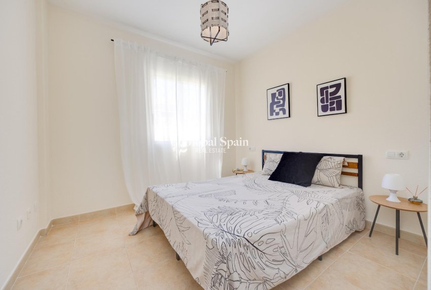 Venta - APARTAMENTO -
TORREVIEJA - Aguas Nuevas
