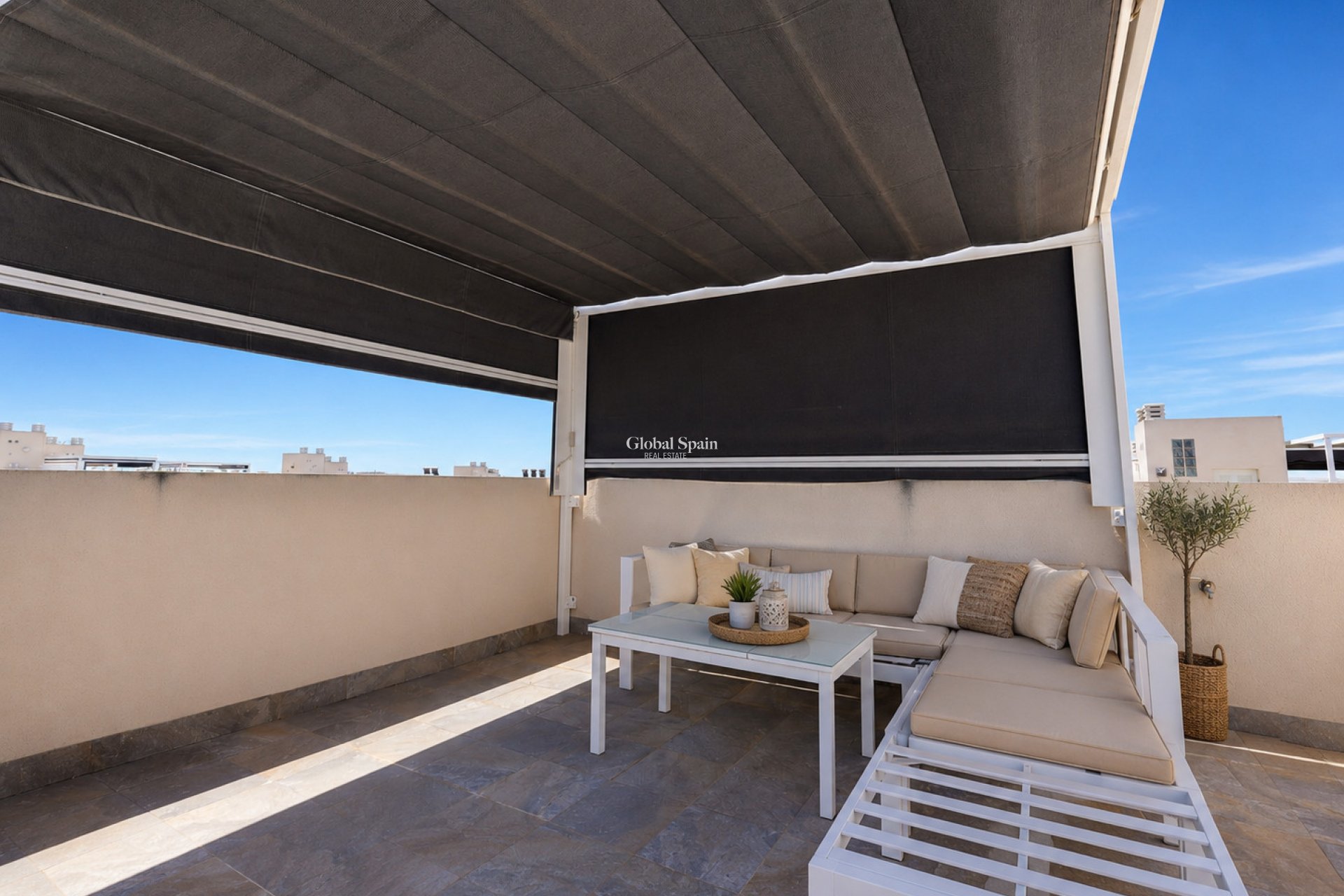 Venta - APARTAMENTO -
TORREVIEJA - Aguas Nuevas