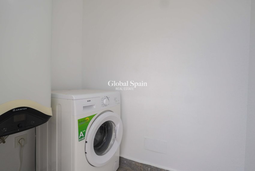 Venta - APARTAMENTO -
TORREVIEJA - Aguas Nuevas