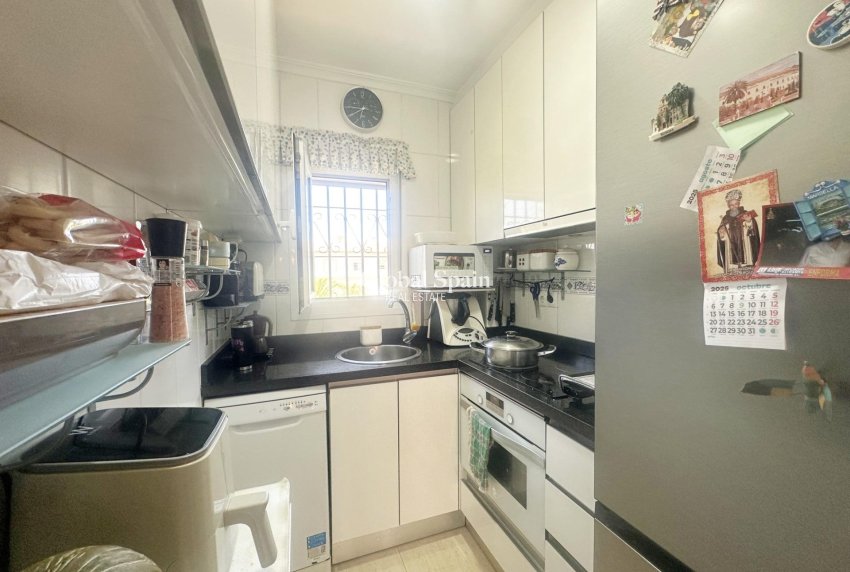 Venta - APARTAMENTO -
TORREVIEJA - Aguas Nuevas