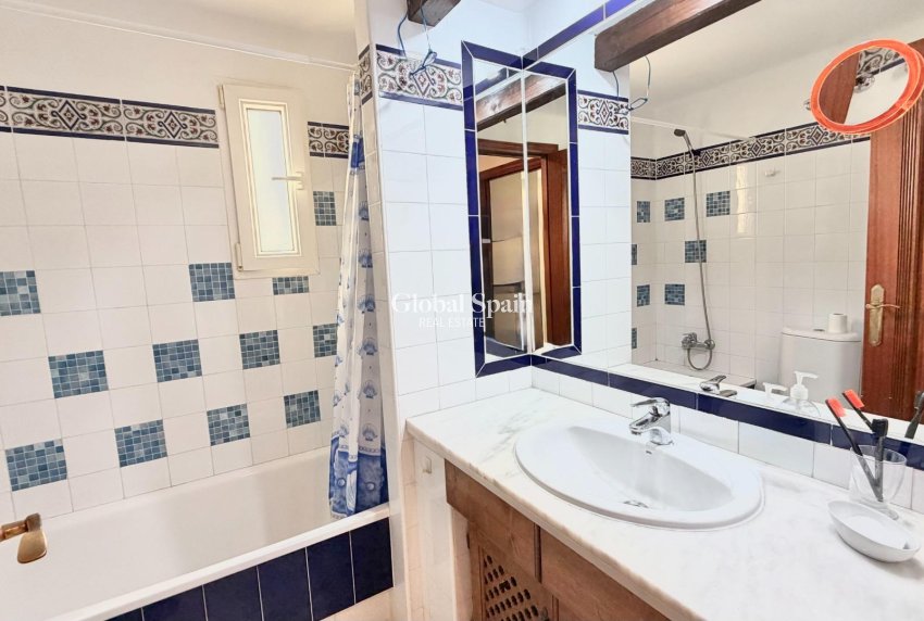 Venta - APARTAMENTO -
TORREVIEJA - Aldea del mar