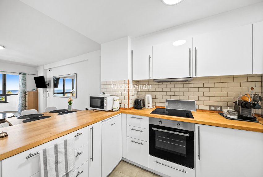 Venta - Apartamento -
TORREVIEJA - Cabo Cervera