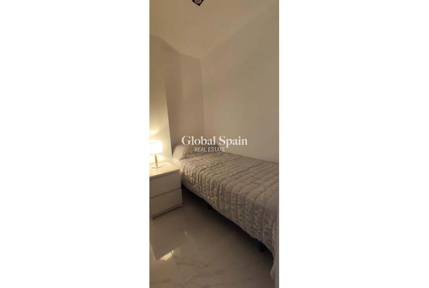 Venta - APARTAMENTO -
TORREVIEJA - Cabo Cervera