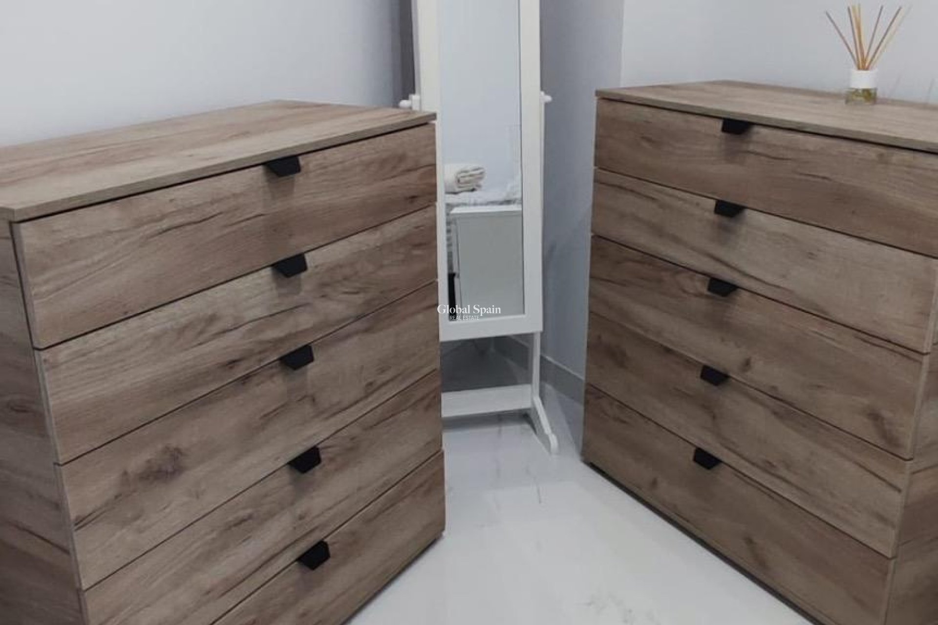 Venta - APARTAMENTO -
TORREVIEJA - Cabo Cervera