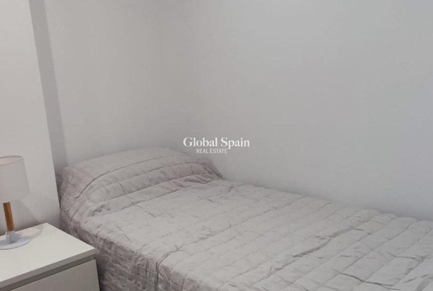 Venta - APARTAMENTO -
TORREVIEJA - Cabo Cervera