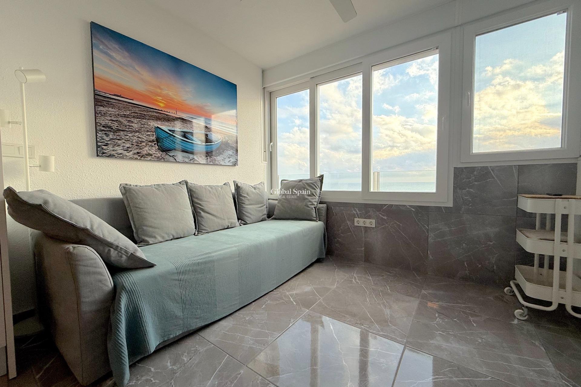 Venta - APARTAMENTO -
TORREVIEJA - Cabo Cervera