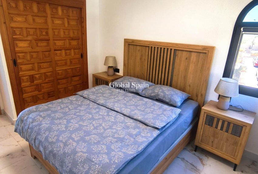 Venta - APARTAMENTO -
TORREVIEJA - Cabo Cervera