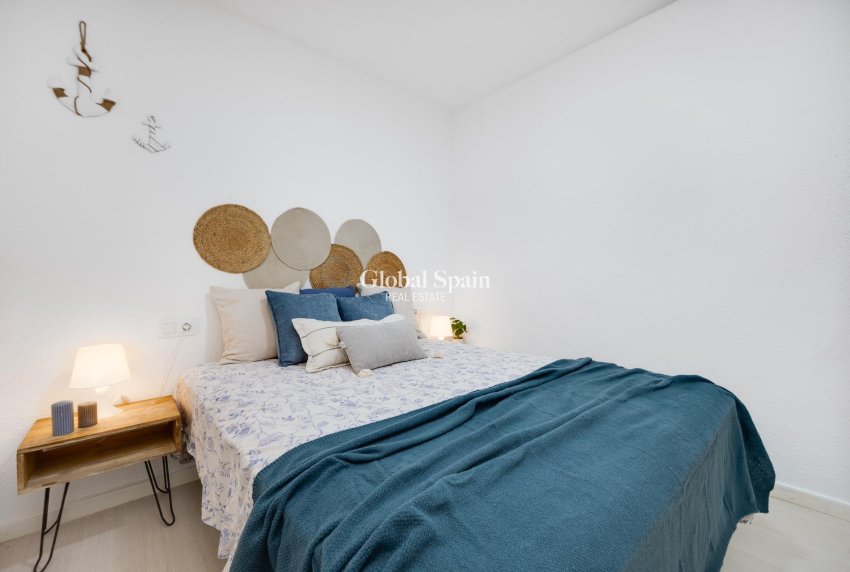 Venta - APARTAMENTO -
TORREVIEJA - Cabo Cervera