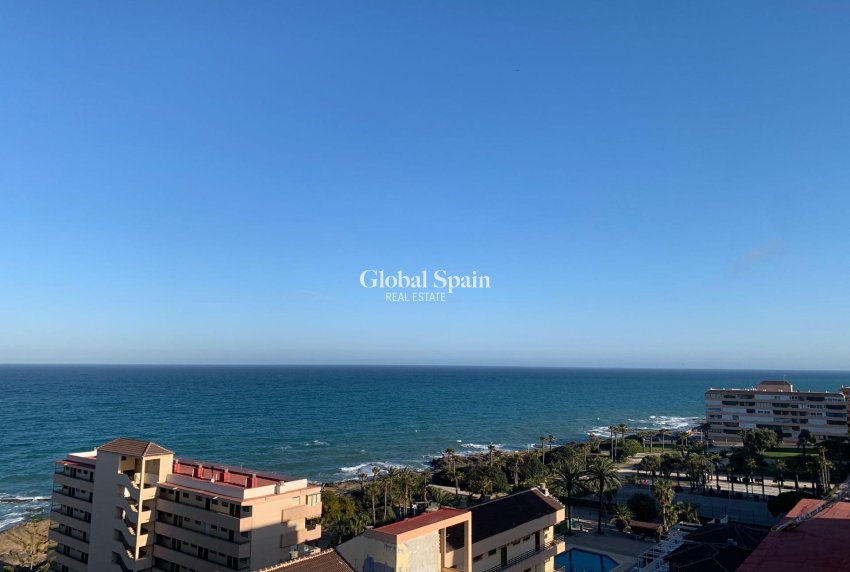 Venta - APARTAMENTO -
TORREVIEJA - Cabo Cervera