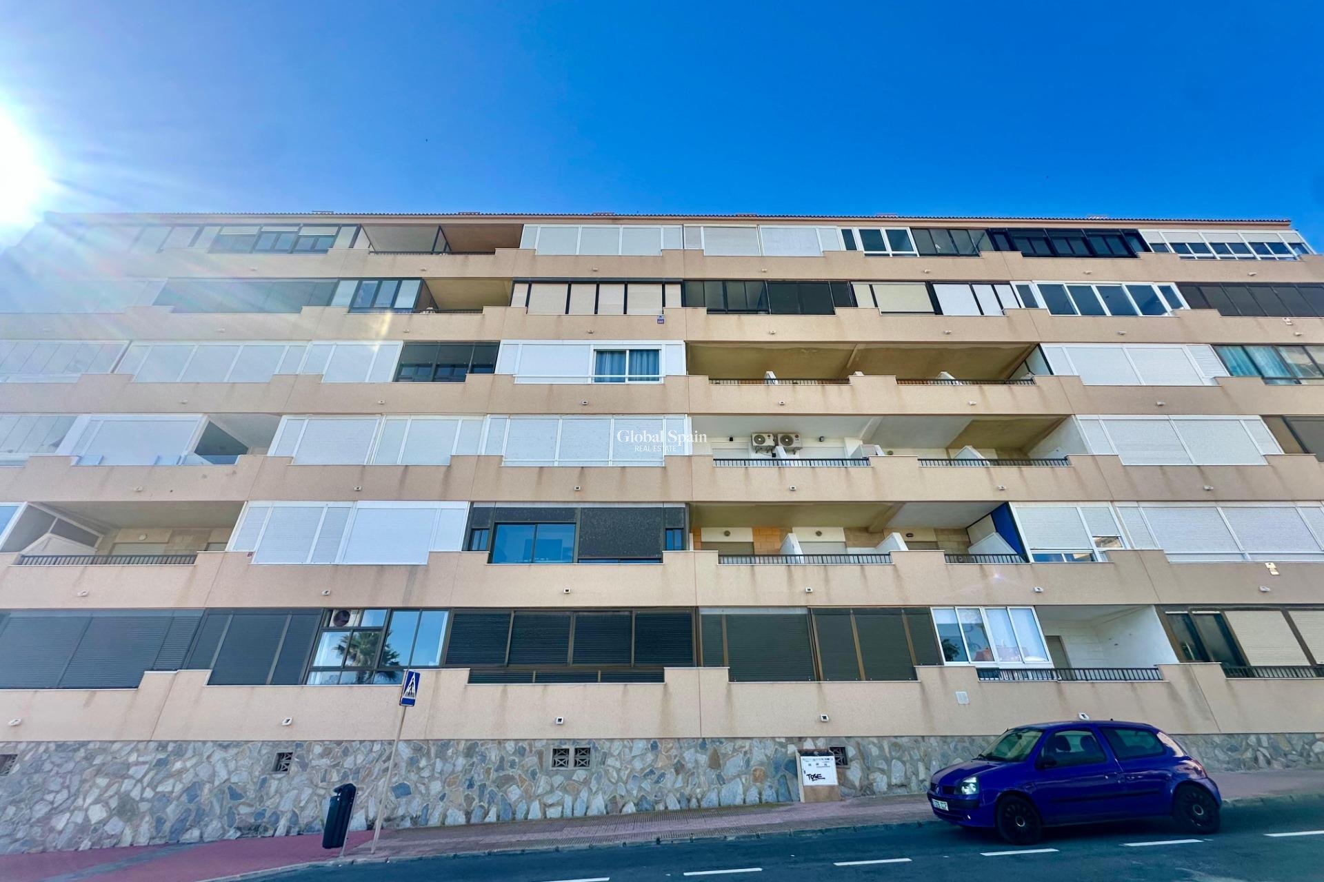 Venta - APARTAMENTO -
TORREVIEJA - Cabo Cervera
