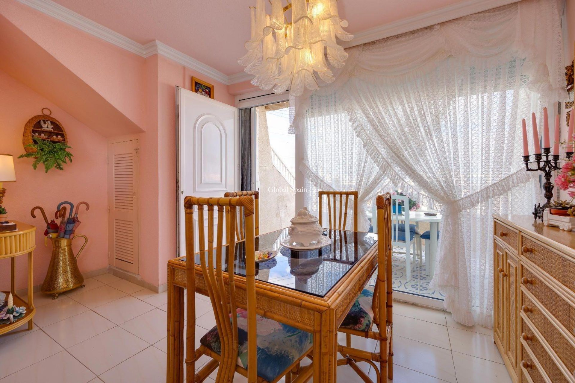 Venta - APARTAMENTO -
TORREVIEJA - Cabo Cervera